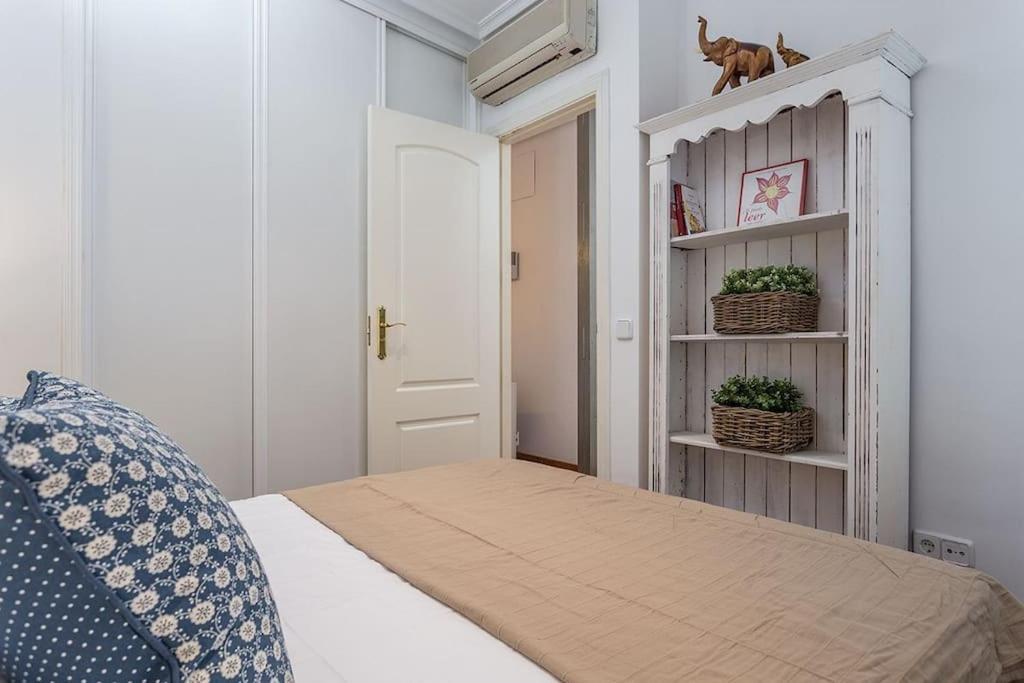 Mad Coco Vintage Apartment Plaza Mayor Madri Exterior foto